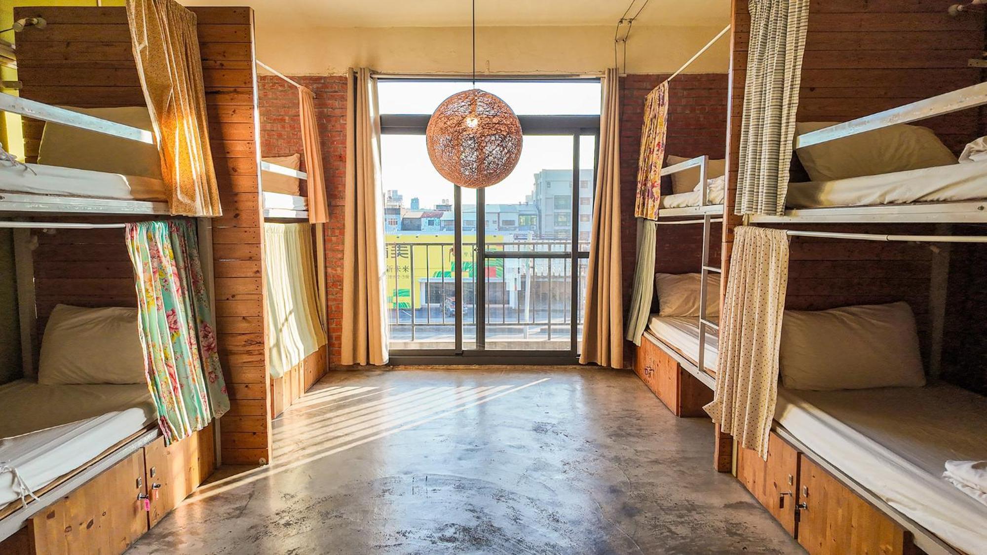 62巷背包客棧 Lane62 Hostel Longjing Zewnętrze zdjęcie